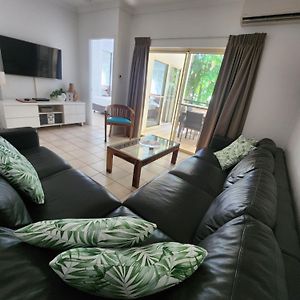 Three-Bedroom Apartment Spa Bath